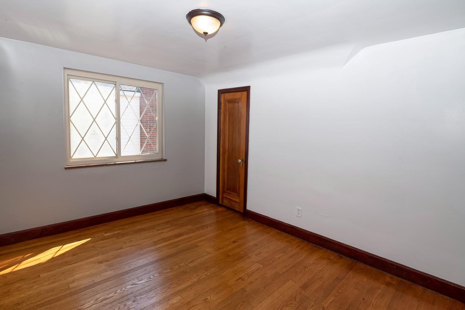 5164 Sidney Road Cincinnati, OH 45238 - Photo 31 of 40