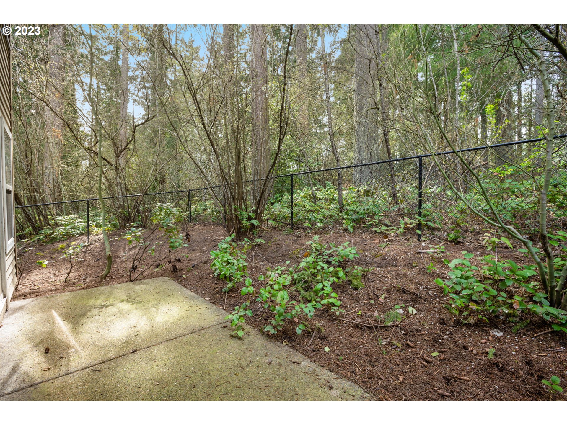 15430 Southwest Sparrow Loop, Unit 101 Beaverton, OR 97007 - Photo 23 of 26 Gallery Image 23