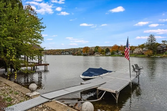 $1,795,000 | 53 Oakwood Trail, Sparta, NJ 07871