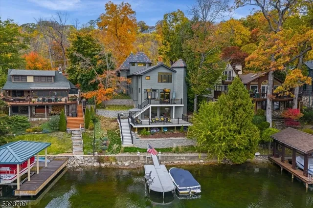 $1,795,000 | 53 Oakwood Trail, Sparta, NJ 07871