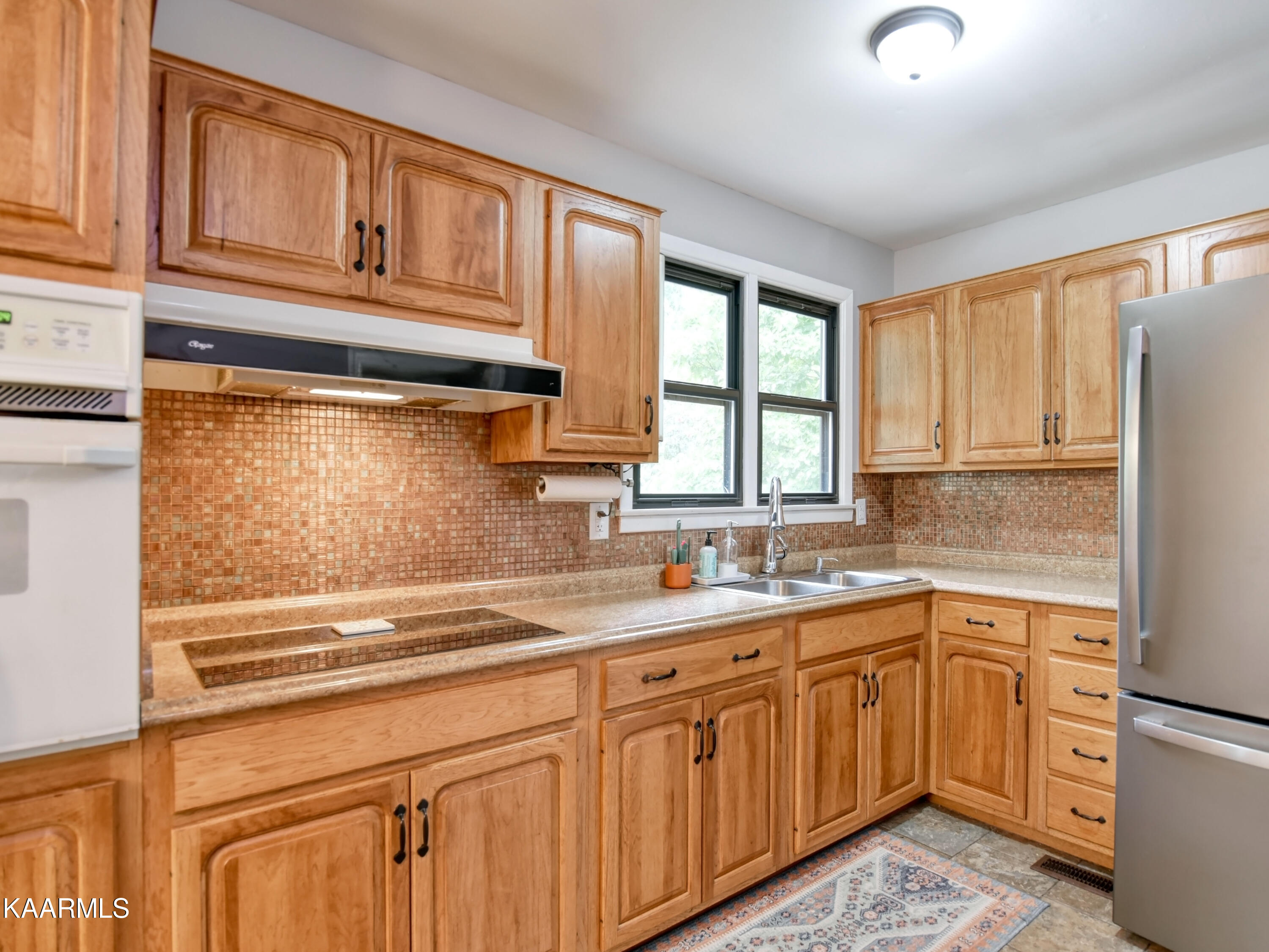 4433 Deerfield Road Knoxville, TN 37921 - Photo 9 of 32 4433 Deerfield 7