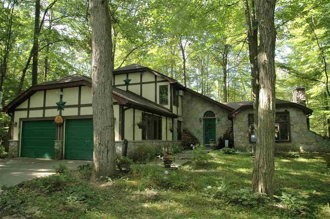 6226 Jade Road Bridgeport, MI 48722 - Photo 1 of 24