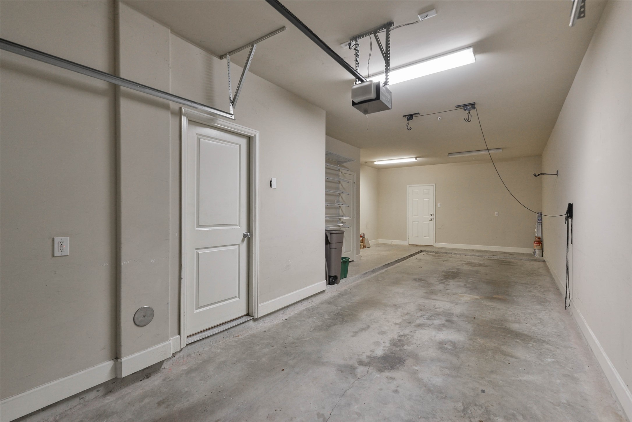 2904 Chenevert Street, Unit M Houston, TX 77004 - Photo 15 of 15 a view of a partially built entryway