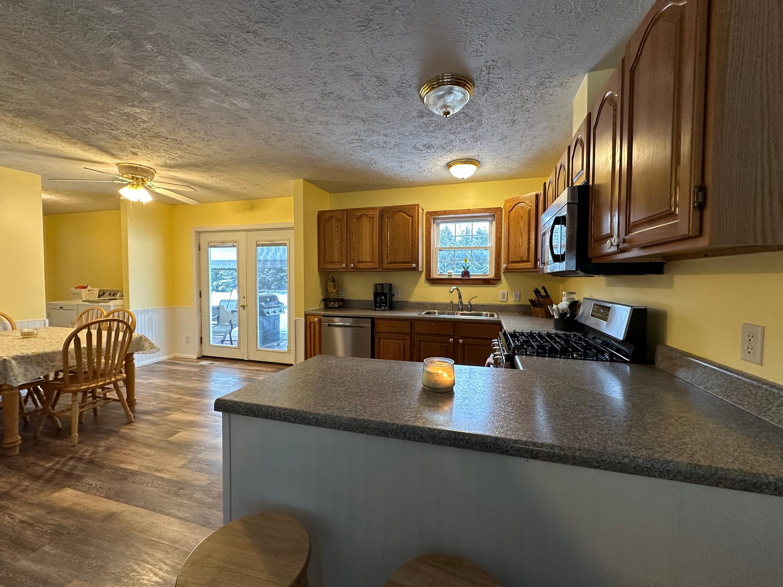 6687 Booty Road Alanson, MI 49706 - Photo 5 of 28 Gallery Image 5