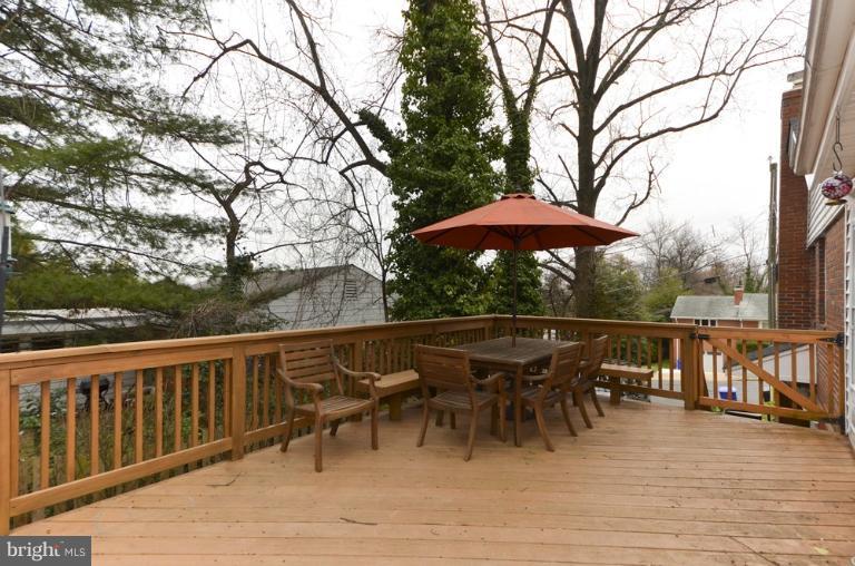 6517 29th Street North Arlington, VA 22213 - Photo 29 of 29 Deck
