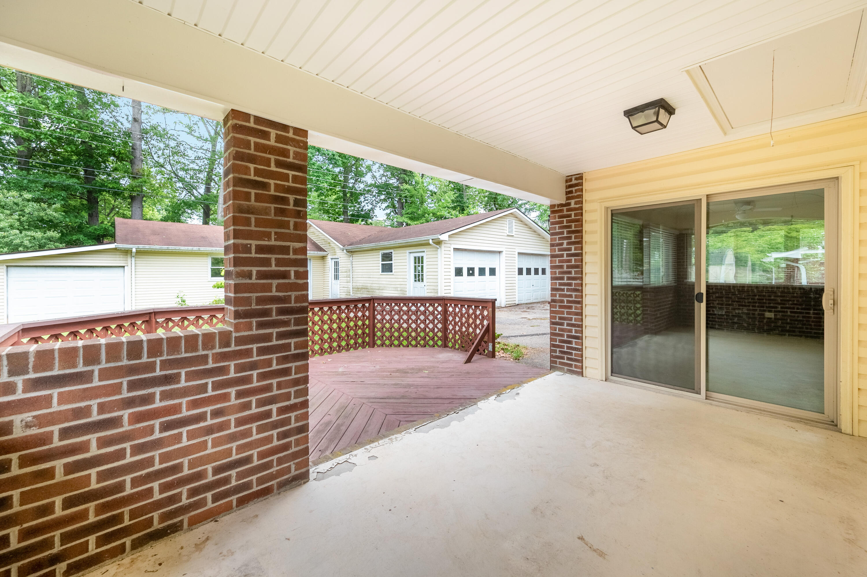 420 Overhill Road Christiansburg, VA 24073 - Photo 27 of 57 christiansburg-27