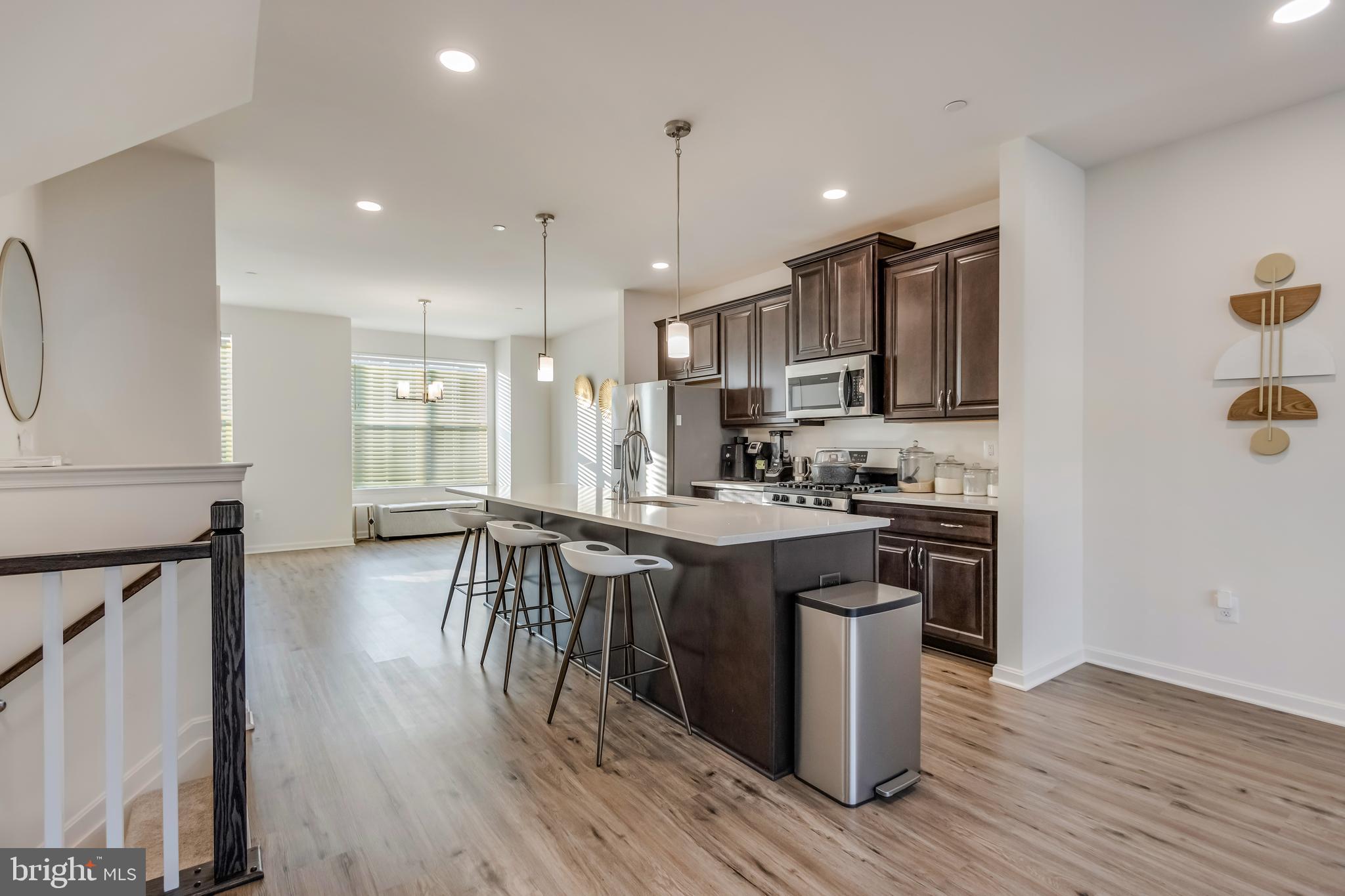 1433 Hudson View Road Essex, MD 21221 - Photo 3 of 48