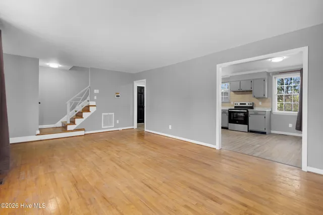 $1,700 | 817 Edgewood Drive, Jacksonville, NC 28540