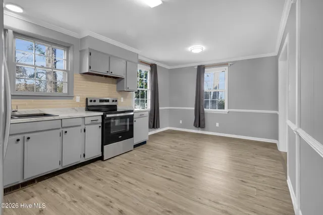 $1,700 | 817 Edgewood Drive, Jacksonville, NC 28540