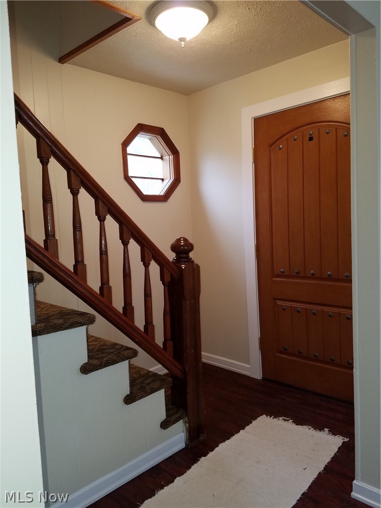 115 North Raccoon Road Austintown, OH 44515 - Photo 2 of 28 Gallery Image 2
