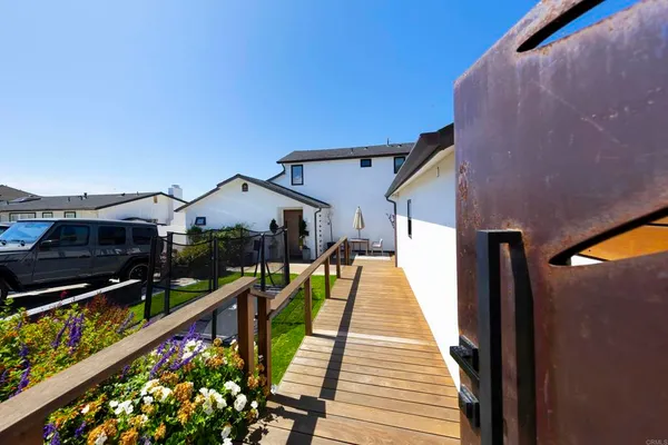 $40,000 | 1472 Neptune Avenue, Encinitas, CA 92024
