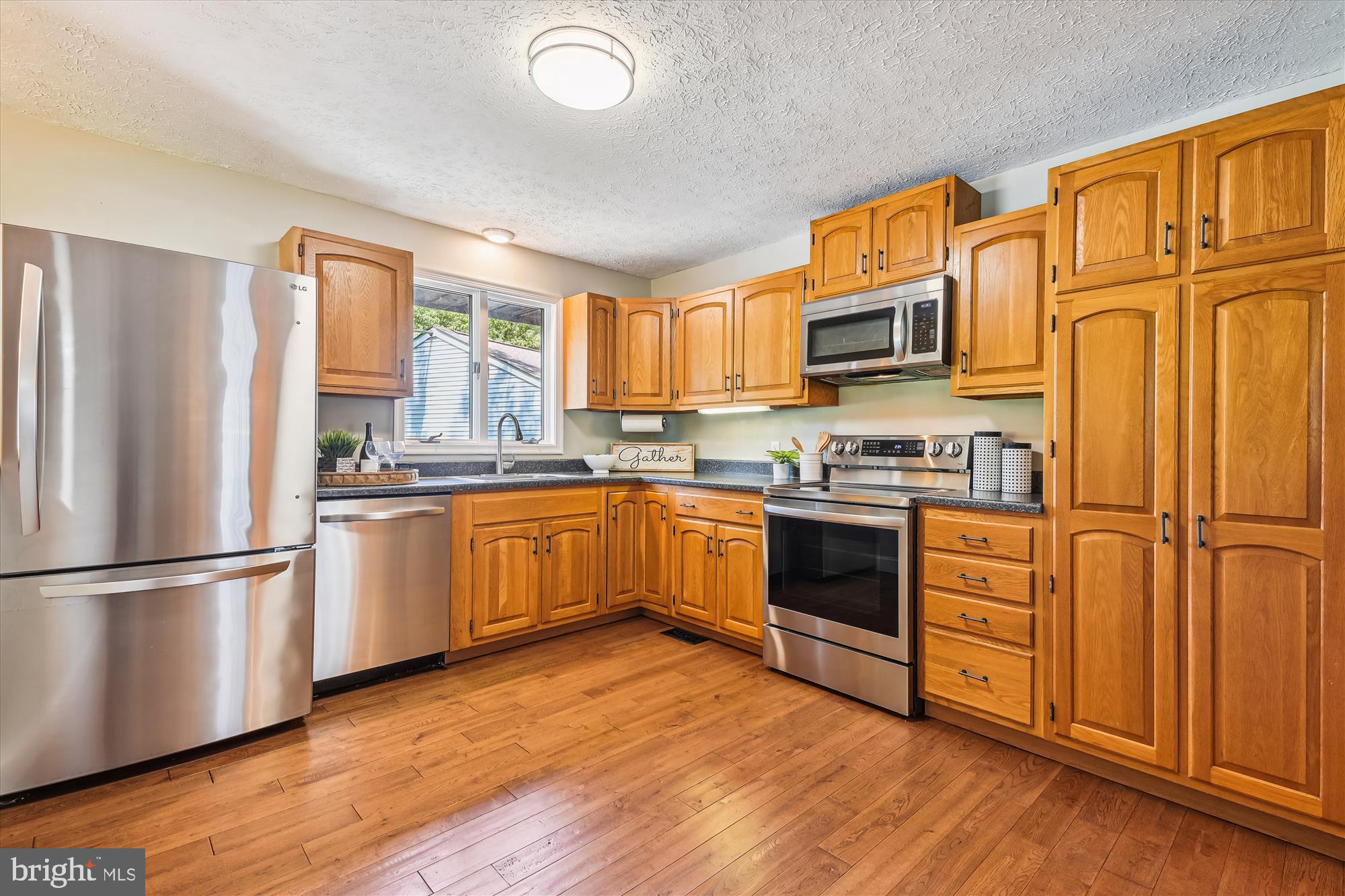 7819 Redwood Tree Road Severn, MD 21144 - Photo 4 of 41 Kitchen features ample cabinet space