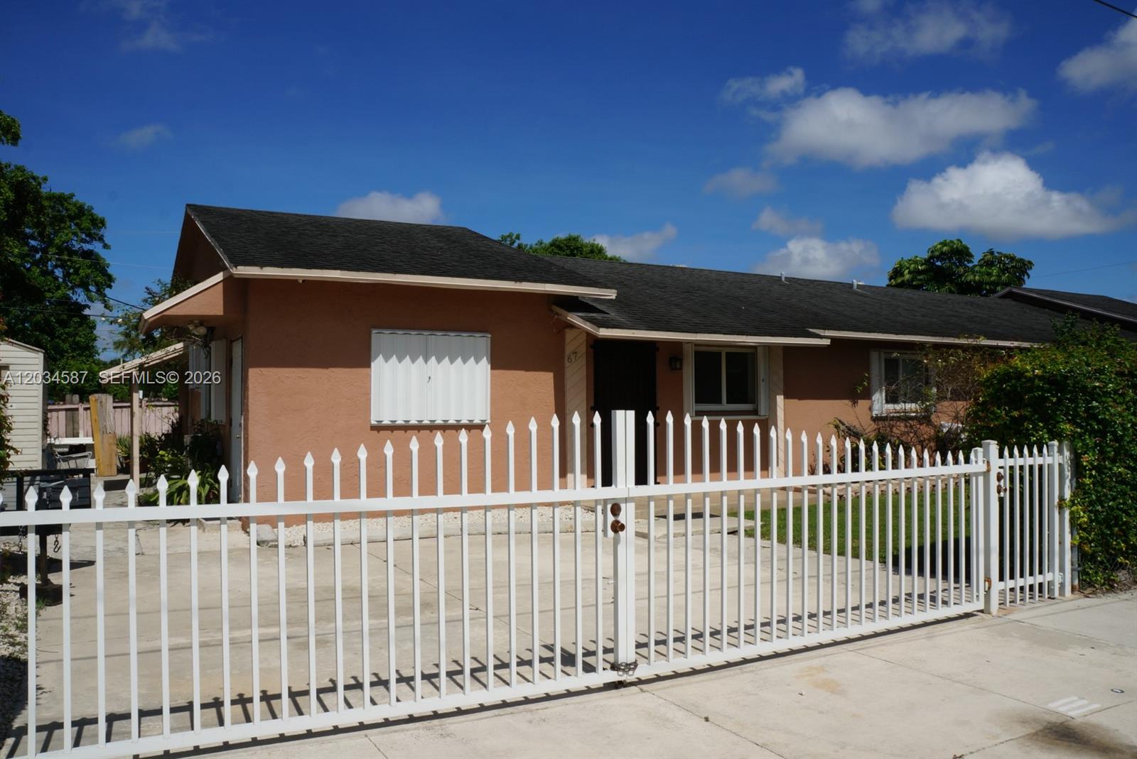 67 Northeast 13th Street Homestead, FL 33030 - Photo 1 of 16