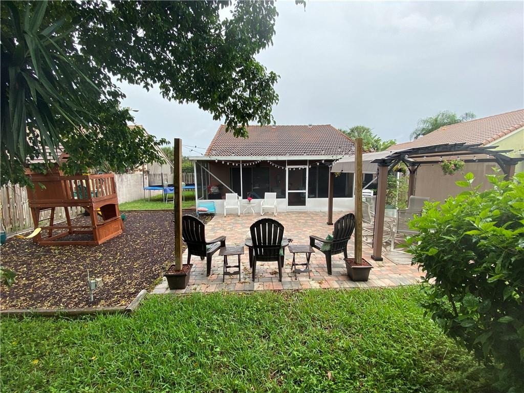 10180 Fanfare Drive Boca Raton, FL 33428 - Photo 16 of 33 Photo 16