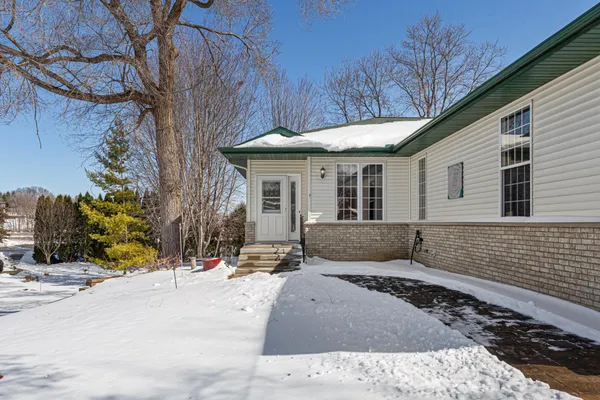 $350,000 | 2129 Bard Court, Faribault, MN 55021