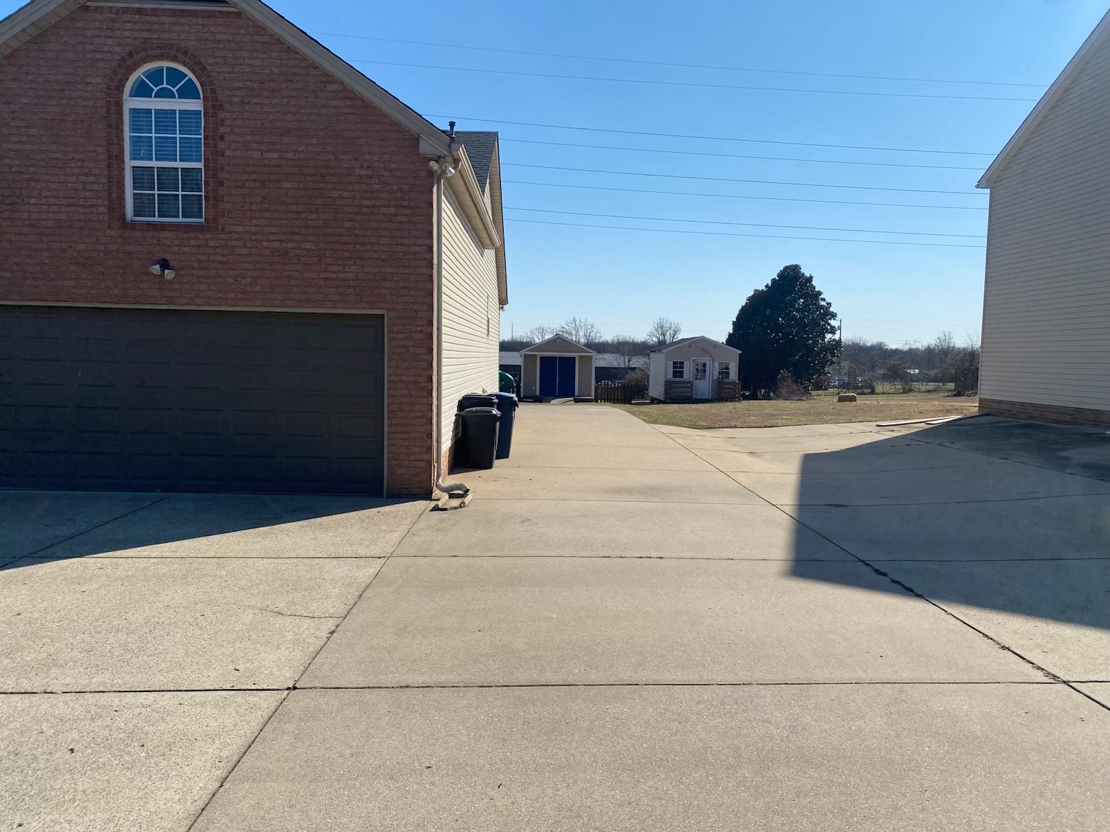 128 Raindrop Lane Hendersonville, TN 37075 - Photo 2 of 16