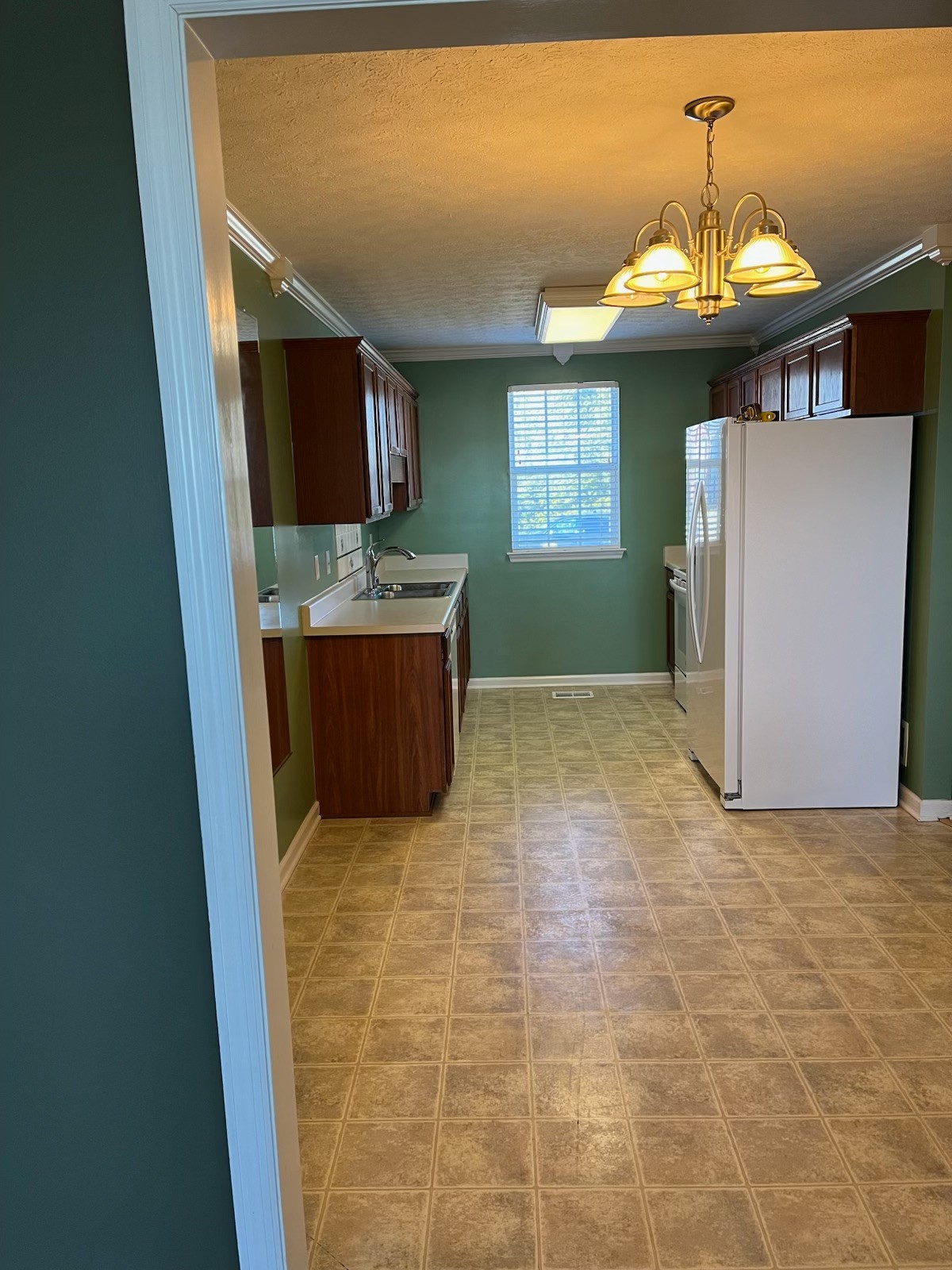 128 Raindrop Lane Hendersonville, TN 37075 - Photo 7 of 16