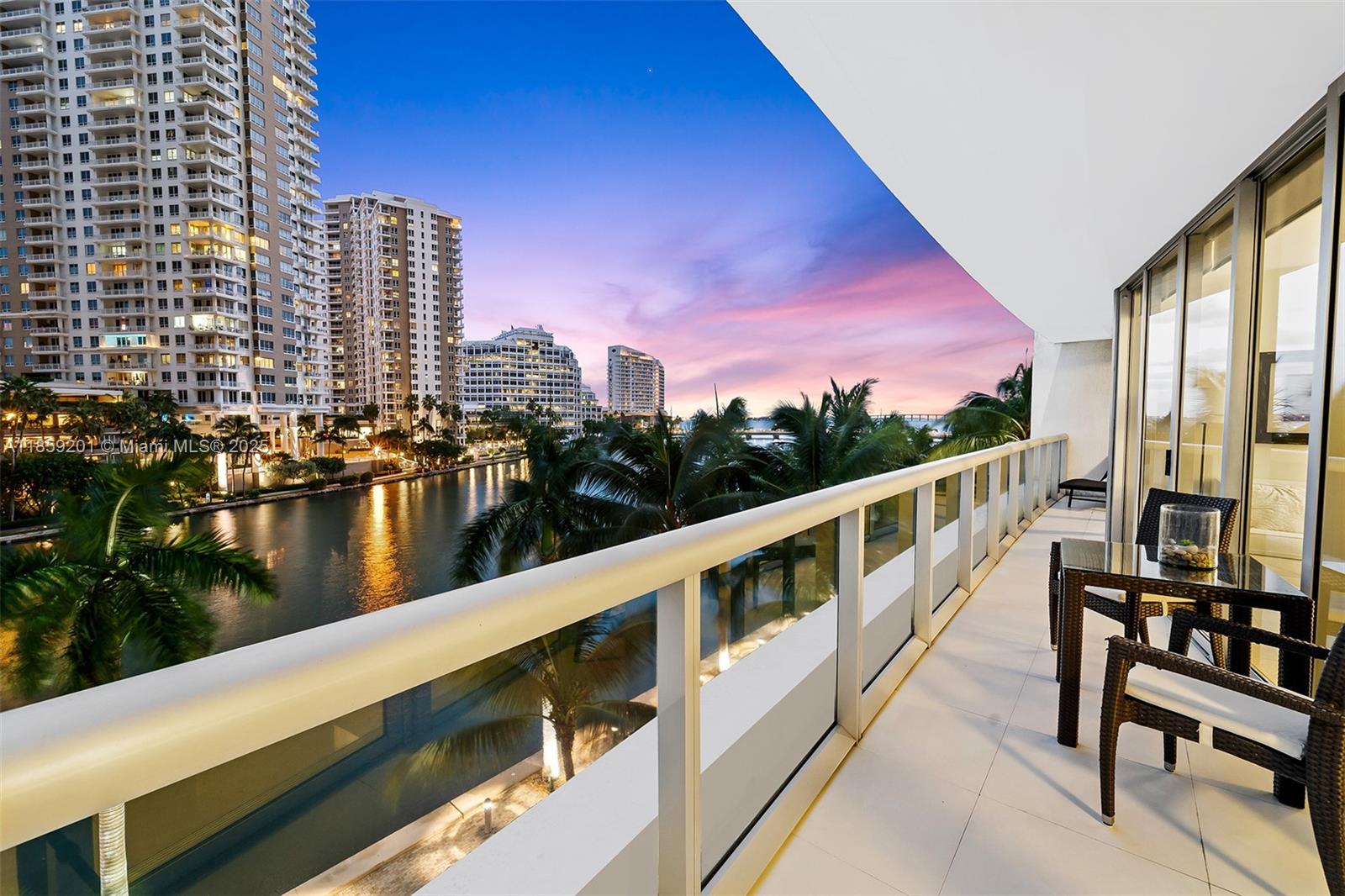 495 Brickell Avenue, Unit 420 Miami, FL 33131 - Photo 2 of 73