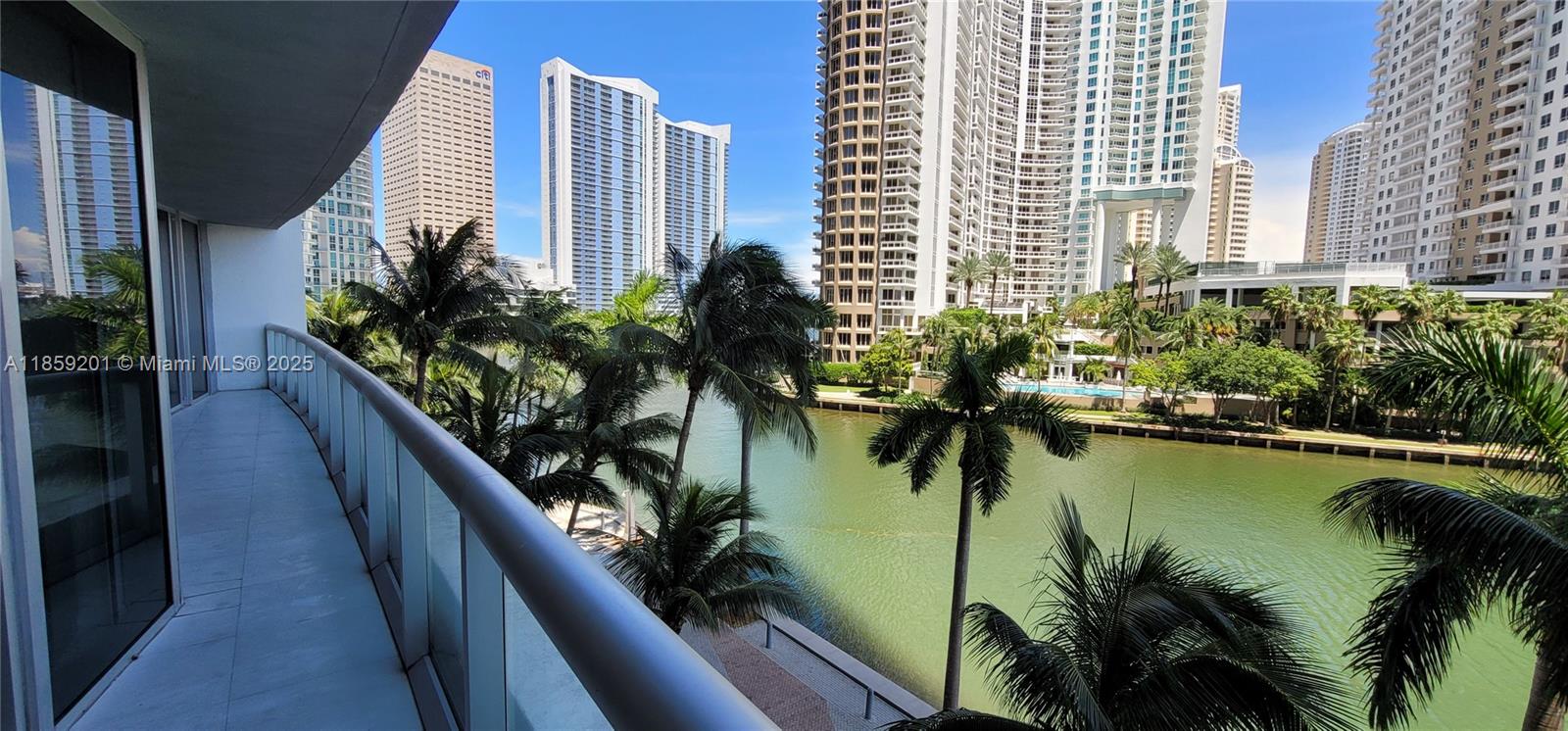 495 Brickell Avenue, Unit 420 Miami, FL 33131 - Photo 33 of 73