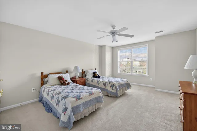 an empty room with a empty space