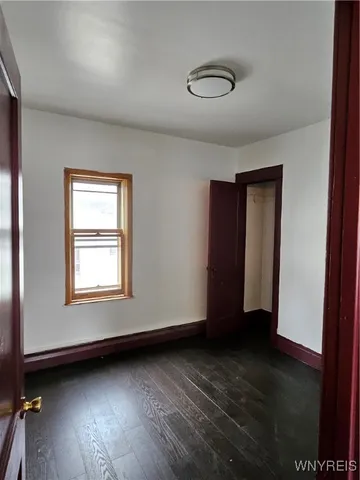 $1,350 | 1037 Walden Avenue, Unit 3, Cheektowaga, NY 14211