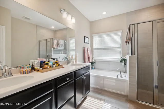 $350,000 | 10199 Powell Creek Court, Jacksonville, FL 32222