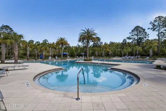 $350,000 | 10199 Powell Creek Court, Jacksonville, FL 32222