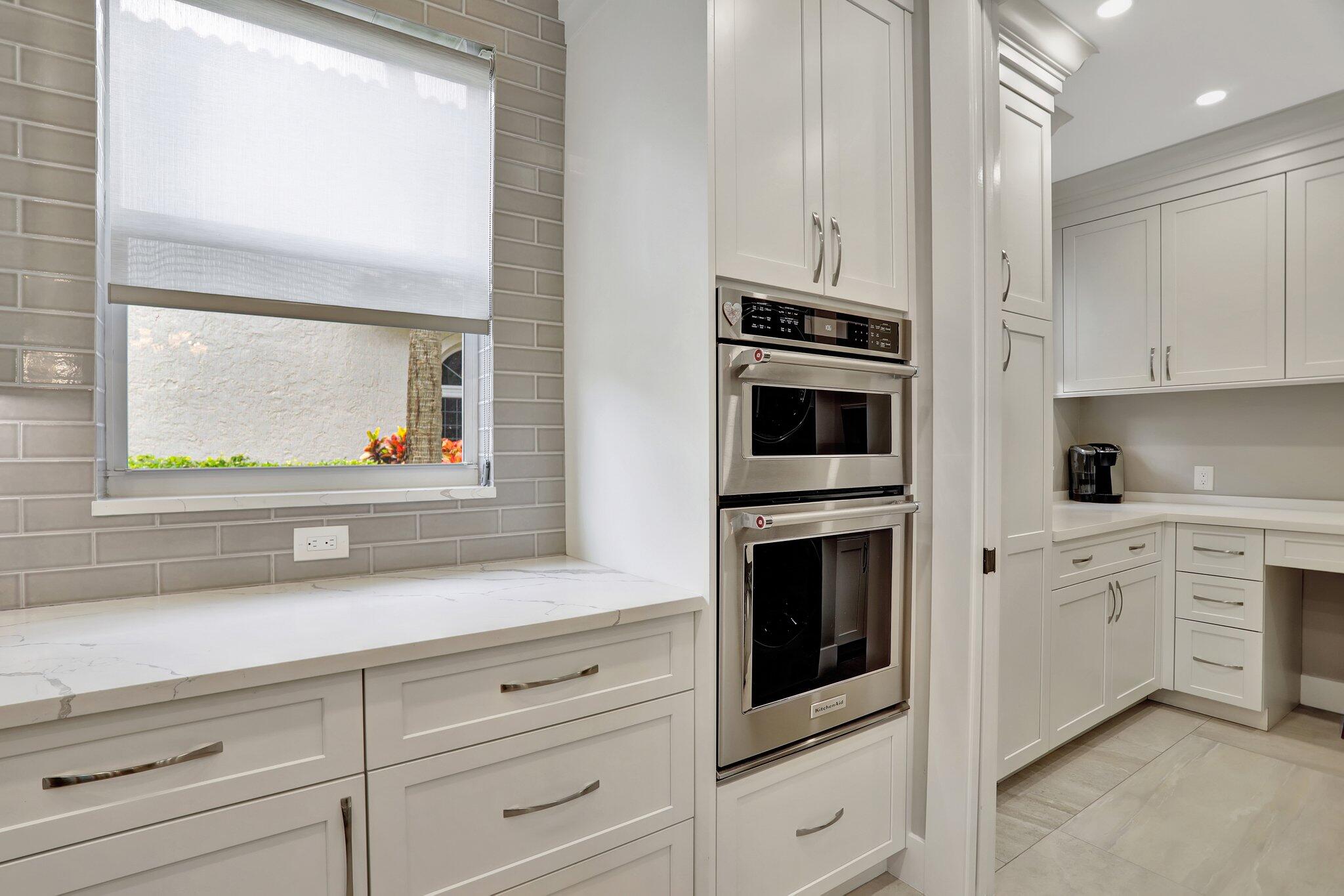 840 Southwest 22nd Street Boca Raton, FL 33486 - Photo 15 of 50 Kitchen