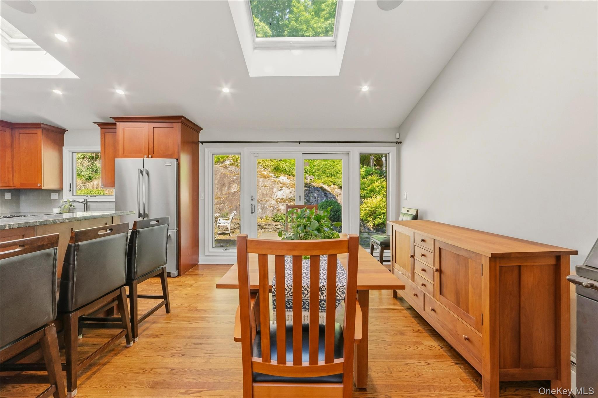 12 Overlook Road North White Plains, NY 10603 - Photo 11 of 34