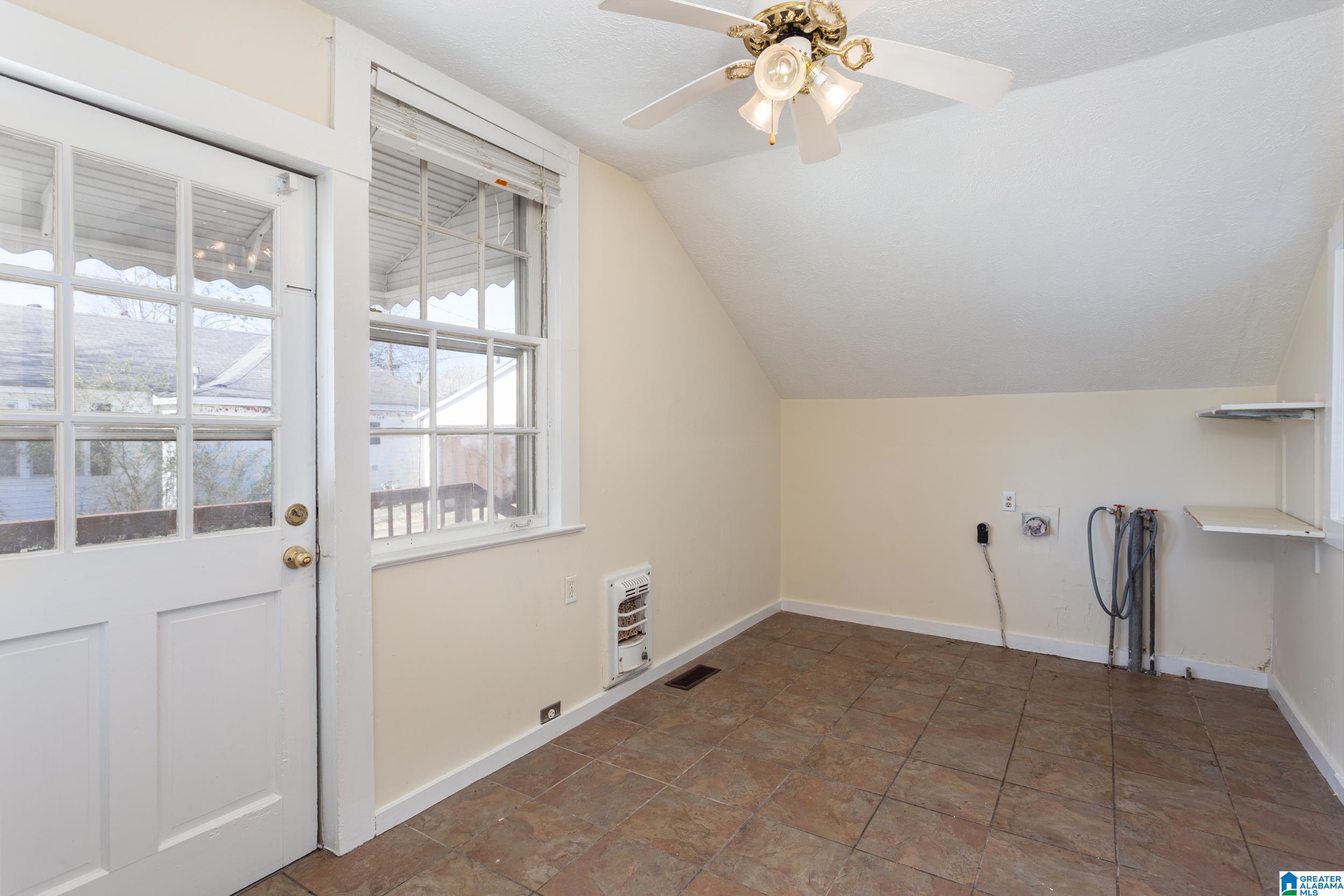 308 Alvin Street Talladega, AL 35160 - Photo 19 of 33