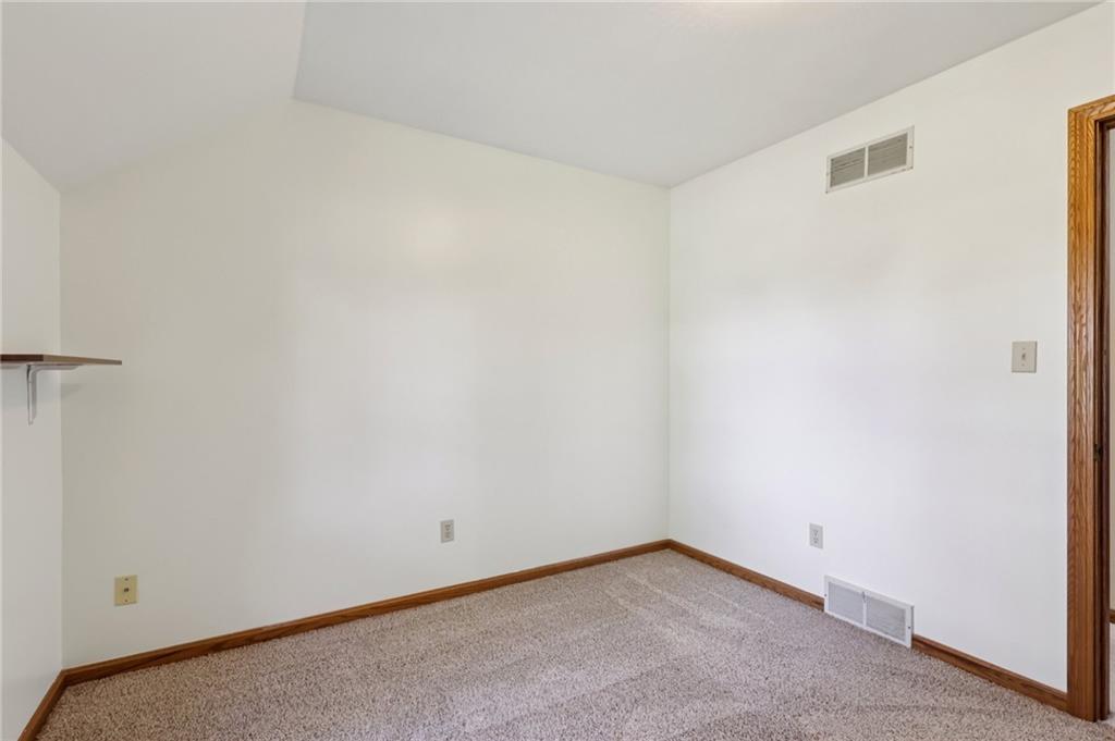 4302 Mitchell Road New Castle, PA 16105 - Photo 21 of 48