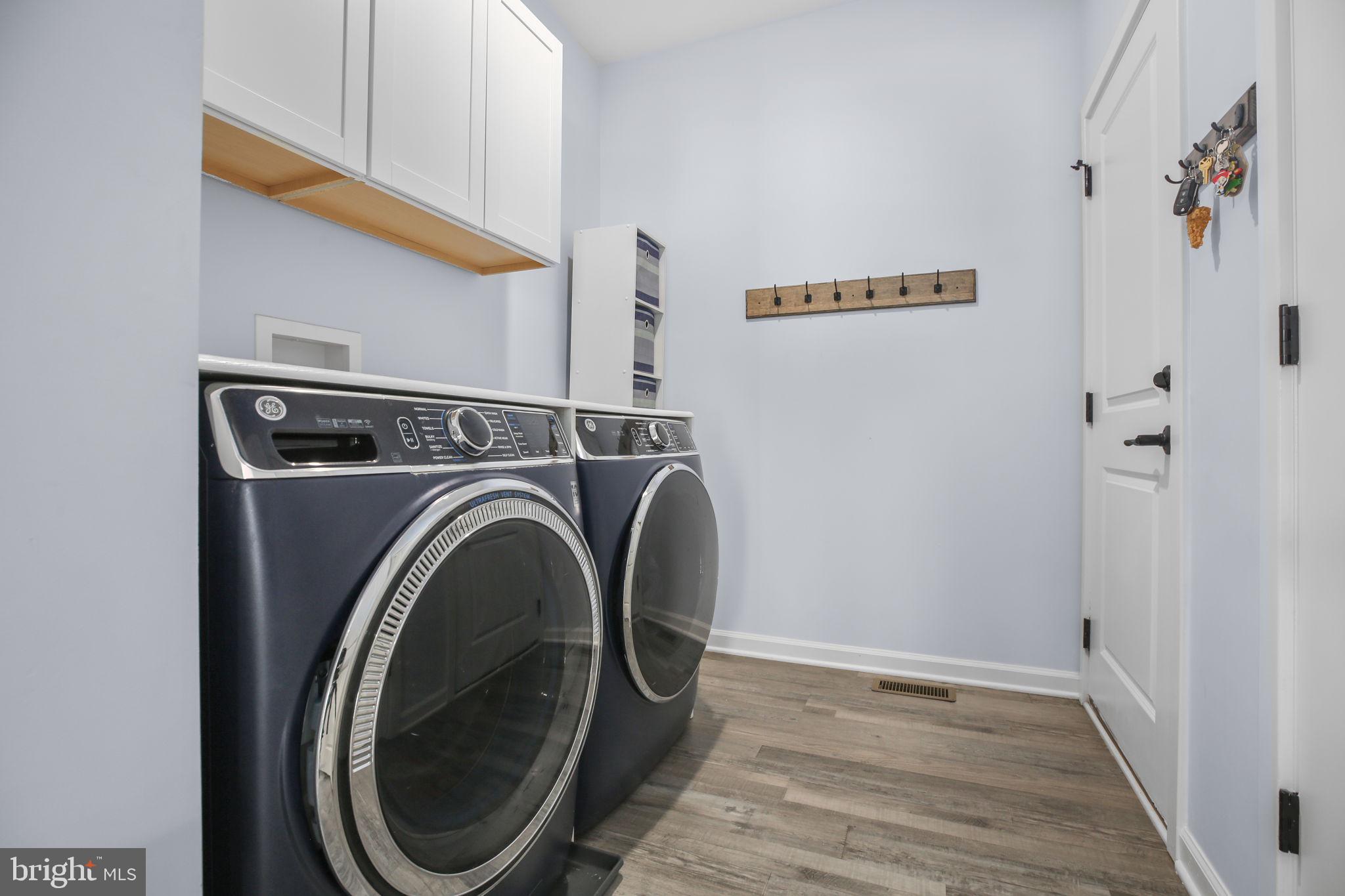 9564 Blackbird Loop Culpeper, VA 22701 - Photo 24 of 52 a utility room with dryer and washer