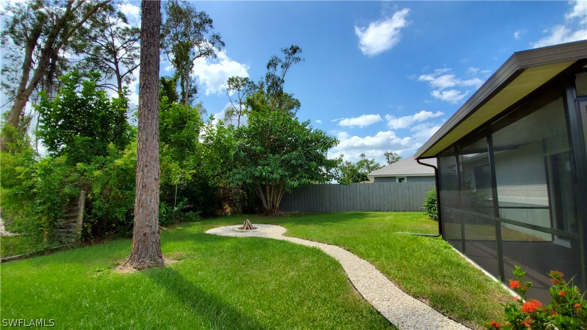 9168 Pomelo Road East Fort Myers, FL 33967 - Photo 15 of 34 Gallery Image 15