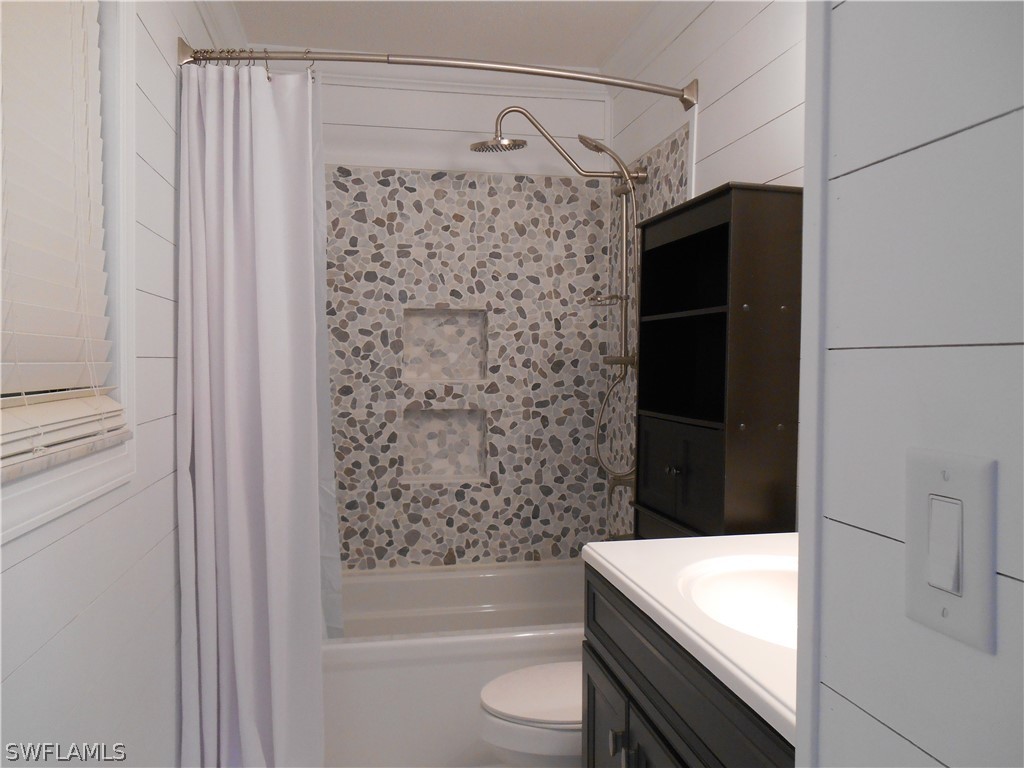 9168 Pomelo Road East Fort Myers, FL 33967 - Photo 20 of 34 Gallery Image 20