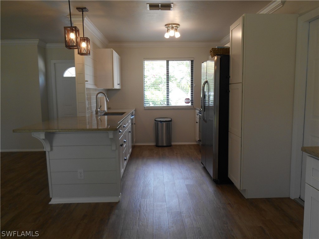 9168 Pomelo Road East Fort Myers, FL 33967 - Photo 6 of 34 Gallery Image 6