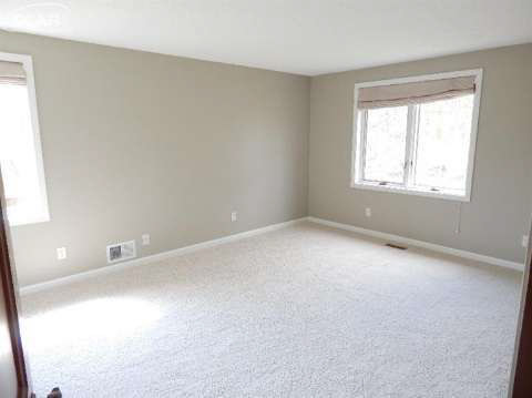3278 North Washburn Road Davison, MI 48423 - Photo 10 of 37 20438622-9.JPG