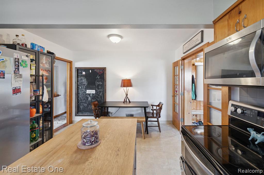 1928 South Custer Road Monroe, MI 48161 - Photo 14 of 56 Gallery Image 14