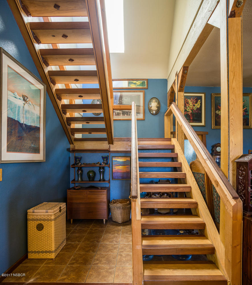 1012 Upper Los Berros Road Nipomo, CA 93444 - Photo 10 of 26 1012 Upper Los Berros Rd-large-011-29-St