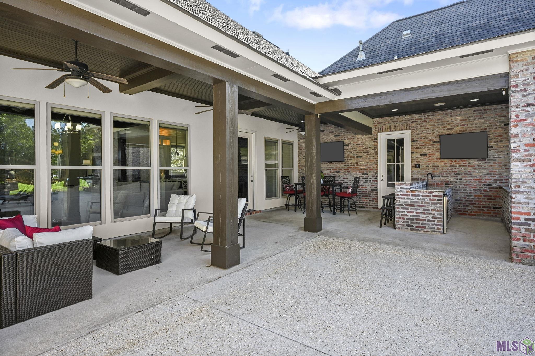 9539 Riviera Court Denham Springs, LA 70726 - Photo 34 of 51 Gallery Image 34