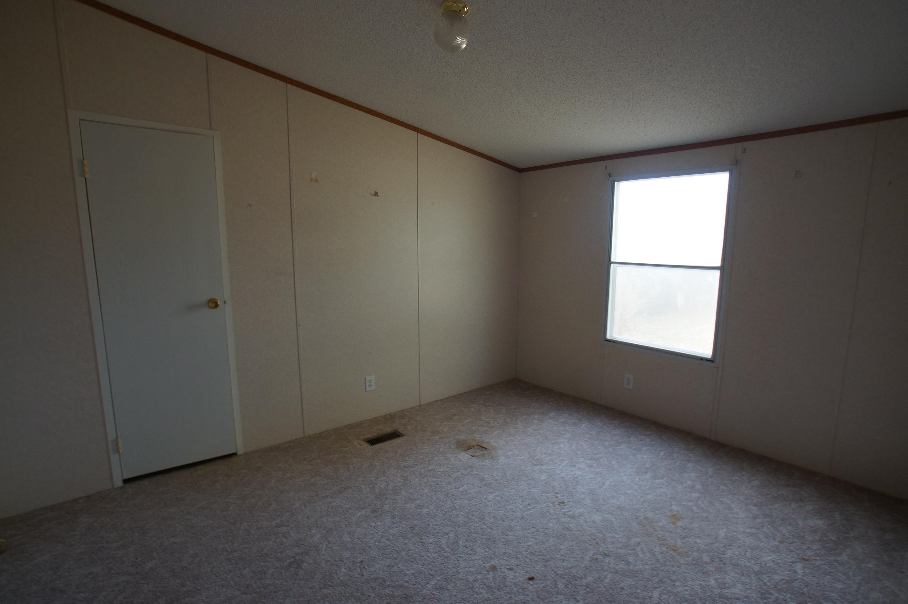 207 South Haven Road Haven, KS 67543 - Photo 11 of 13