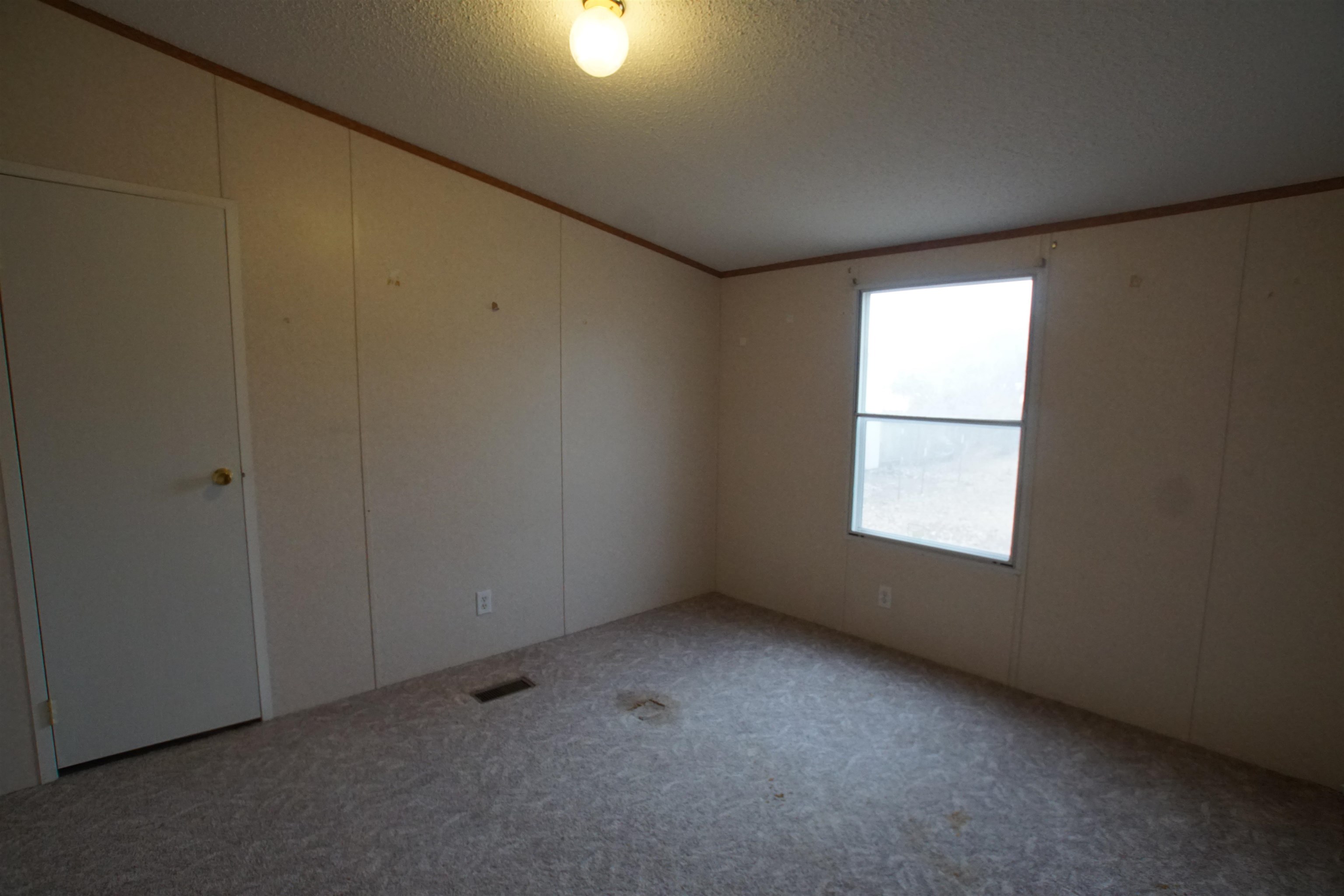 207 South Haven Road Haven, KS 67543 - Photo 7 of 13