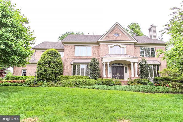 1161 Fieldview Drive Reston, VA 20194 - Photo 1 of 30 Exterior (Front)