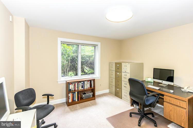 1161 Fieldview Drive Reston, VA 20194 - Photo 26 of 30 Bedroom