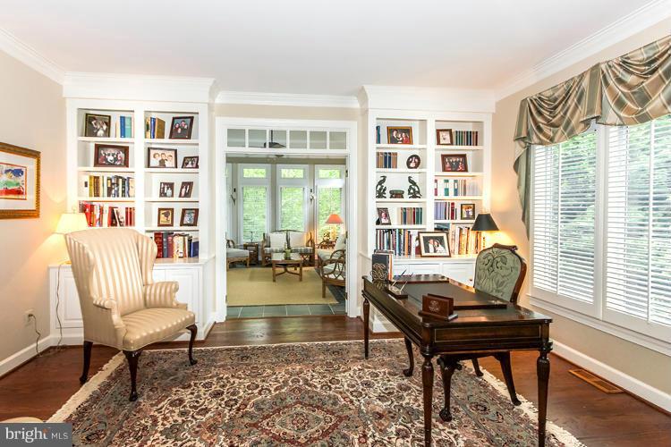 1161 Fieldview Drive Reston, VA 20194 - Photo 5 of 30 Interior (General)