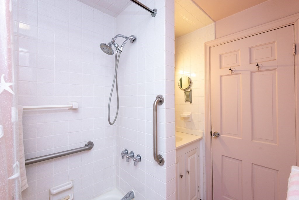 146 Linebrook Road Ipswich, MA 01938 - Photo 14 of 41 Gallery Image 14