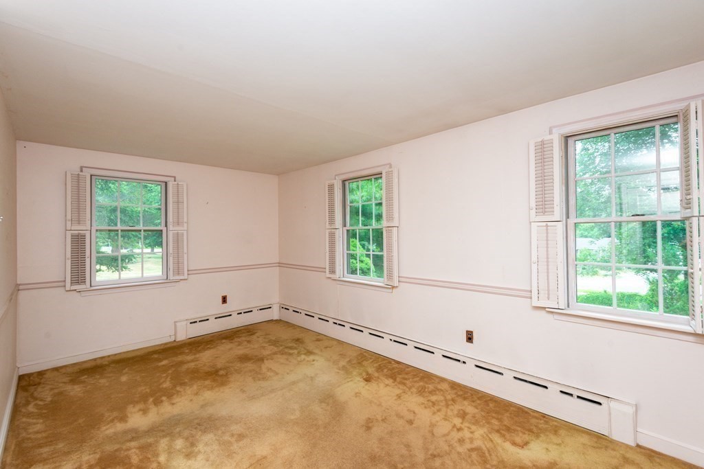 146 Linebrook Road Ipswich, MA 01938 - Photo 15 of 41 Gallery Image 15