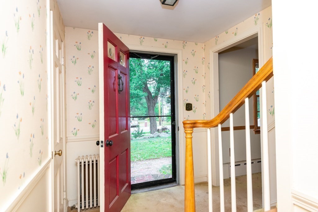 146 Linebrook Road Ipswich, MA 01938 - Photo 3 of 41 Gallery Image 3