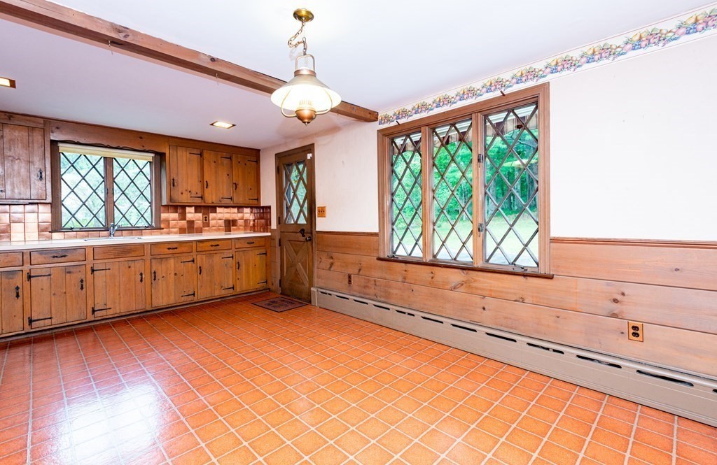 146 Linebrook Road Ipswich, MA 01938 - Photo 10 of 41 Gallery Image 10