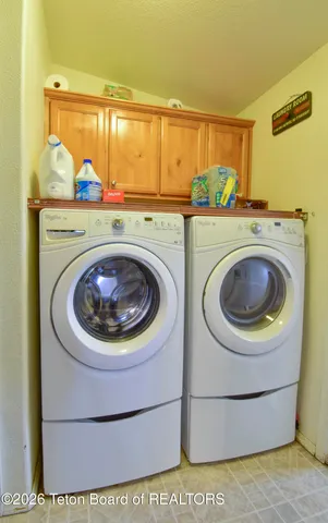 $699,000 | 111 Looney Lane, Pinedale, WY 82941