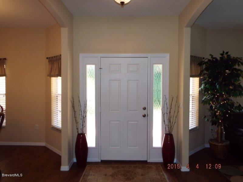 3900 Grant Line Road Mims, FL 32754 - Photo 8 of 36 Foyer View.jpg